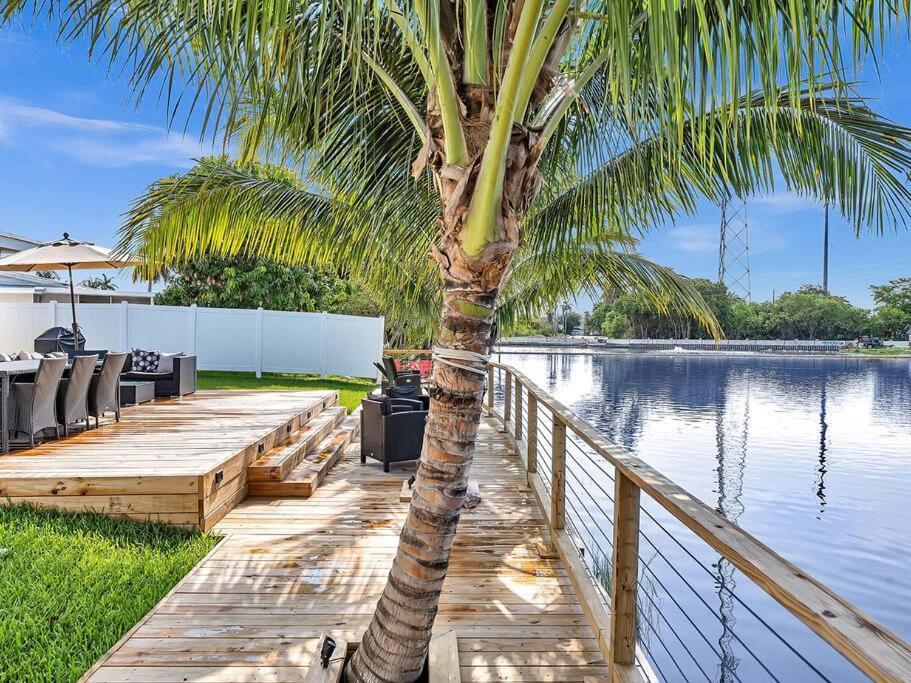 5-Star Lakefront Oasis In Hollywood-Hard Rock Casino Fort Lauderdale Kültér fotó