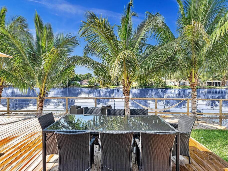 5-Star Lakefront Oasis In Hollywood-Hard Rock Casino Fort Lauderdale Kültér fotó