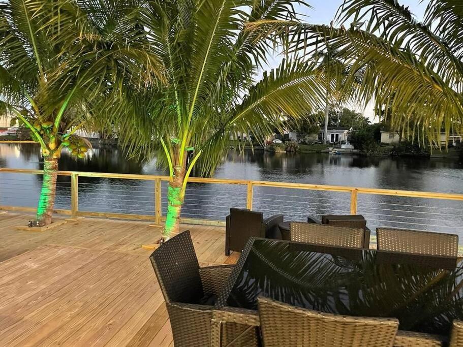 5-Star Lakefront Oasis In Hollywood-Hard Rock Casino Fort Lauderdale Kültér fotó